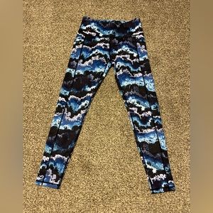 2 pairs of full length CVG leggings